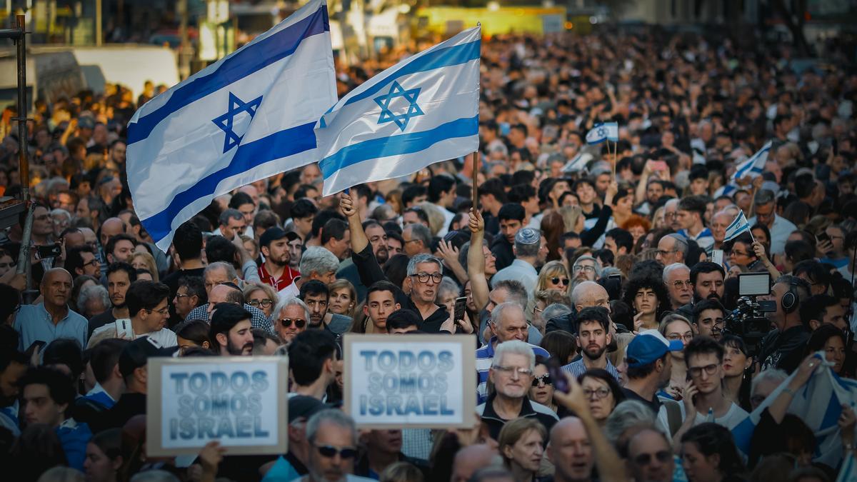 La comunidad judía argentina se manifiesta en Buenos Aires contra el &quot;terrorismo&quot; de Hamás