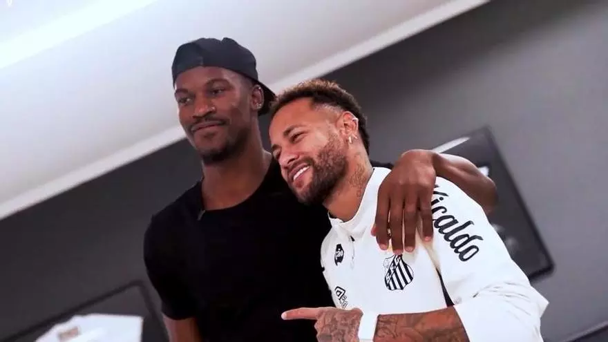 Jimmy Butler, invitado de honor del Santos: "Me siento brasileño"