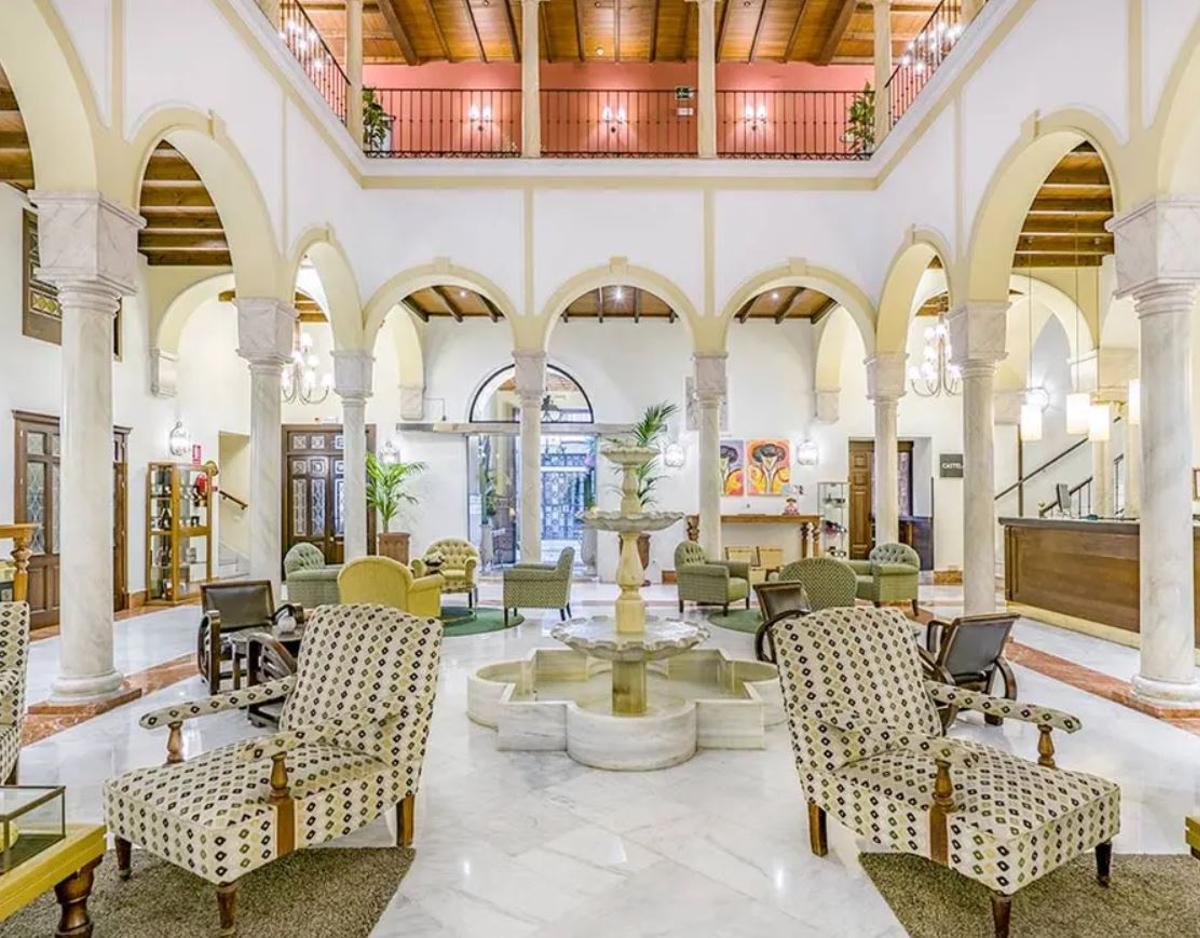Hotel Vincci La Rábida, el establecimiento hotelero de cuatro estrellas en el que ha estado el rey emérito Juan Carlos I durante su visita a Sevilla