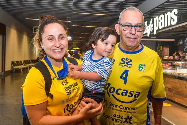 Llegada del Rocasa al Aeropuerto de Gran Canaria