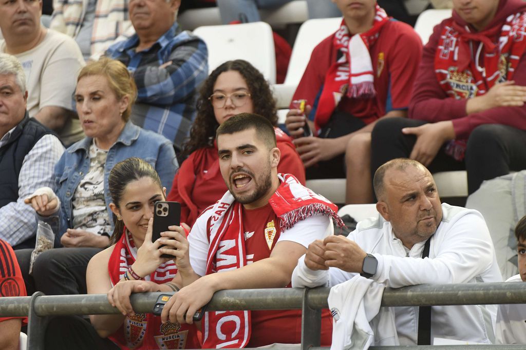 Las mejores imágenes del partido entre el Real Murcia y el Antequera