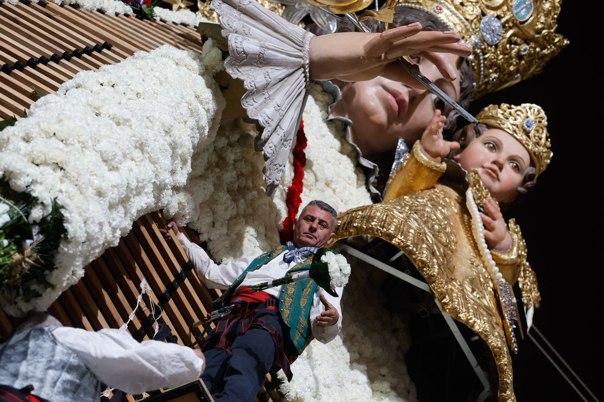 Todas las fotos de la Ofrenda del 17 de marzo por la calle San Vicente de 20:00 a 21:00 horas