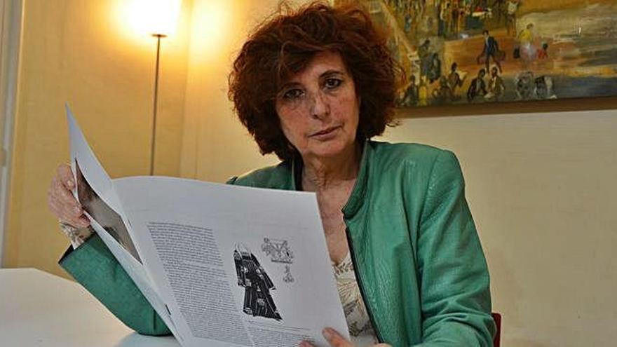 La historiadora Montse Aymerich, una de les autores del llibre «Els usos del patrimoni al Pirineu»