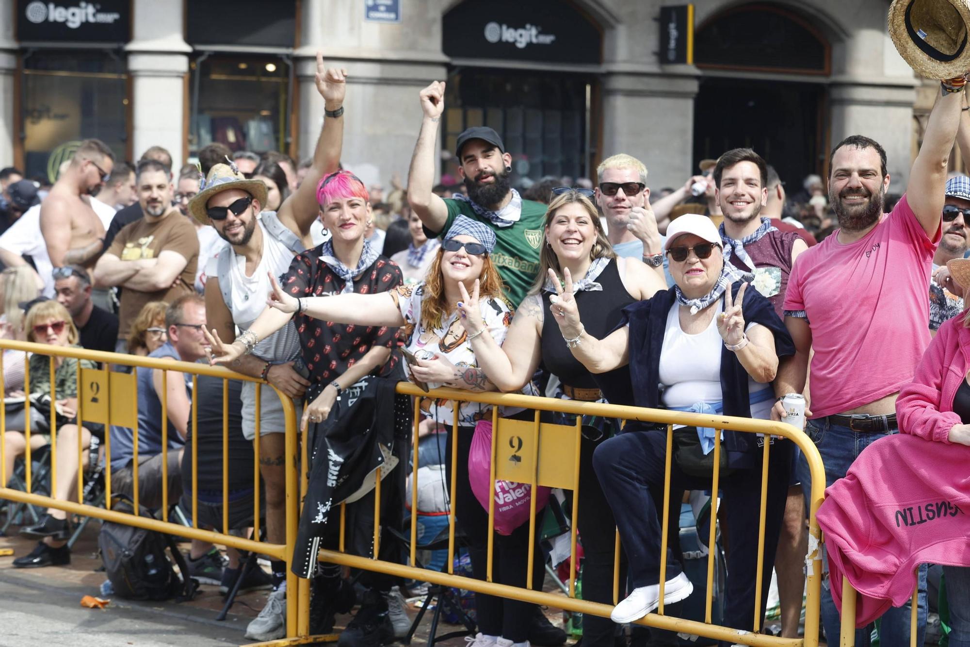 Búscate en la mascletà del 18 de marzo