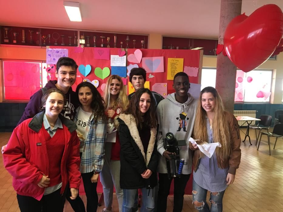 San Valentín solidario en el colegio Sant Josep Obrer