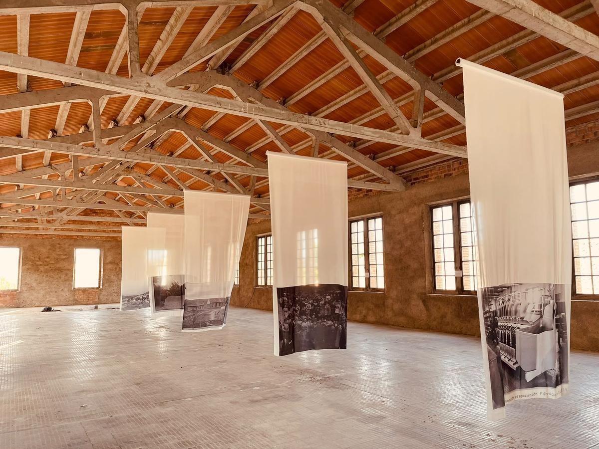 "Entre Teles", de Paula Gràcia i Xènia Flores