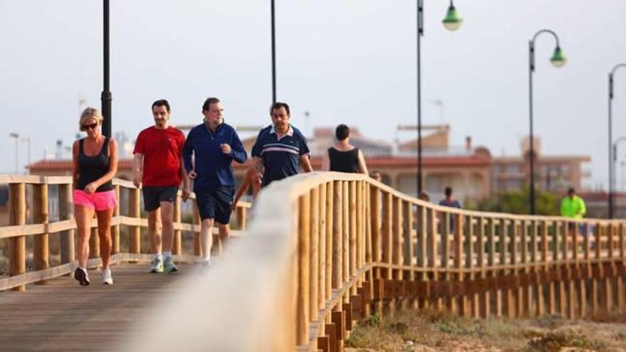 «Running» en Torrevieja para abrir la jornada de Rajoy