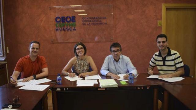 Representantes de CEOE-Cepyme, UGT y CCOO.