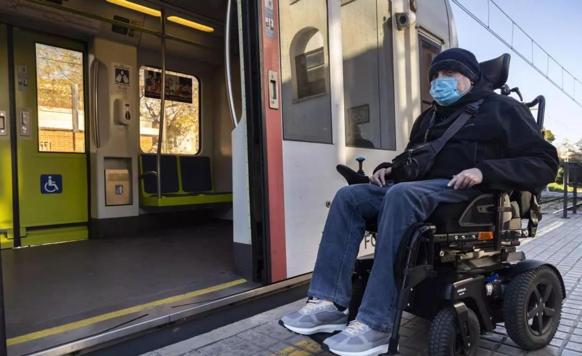 Francisco, en 2018, cuando denunció que no podía subir al metro.
