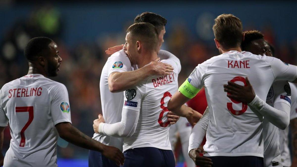 Los hombres del conjunto de Southgate celebrando uno de sus goles