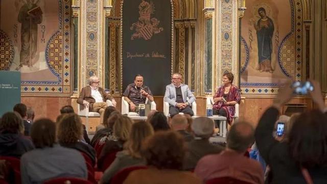 Celebració de la V edició dels Premis Francisco Brines a València