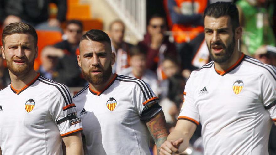 El proyecto del Valencia pasa por Negredo y Otamendi