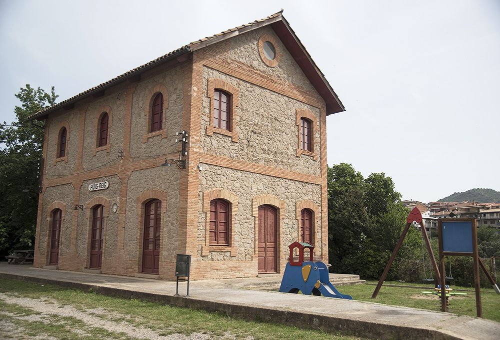 Antiga estació de Puig-reig que encara es conserva