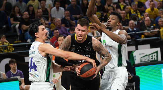 Partido Lenovo Tenerife - Unicaja Málaga