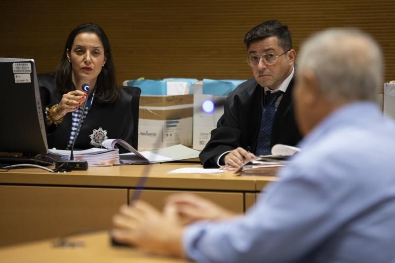 23.10.18.Las Palmas de Gran Canaria. Segunda jornada del juicio del caso Palmera, en la Ciudad de la Justicia. Foto Quique Curbelo  | 23/10/2018 | Fotógrafo: Quique Curbelo