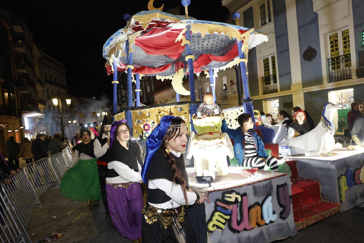 En imágenes: El desfile de Antroxu de Avilés