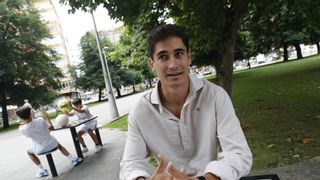 Mecerreyes, tras confirmarse su salida del Avilés: “Me hubiese gustado seguir, este es el equipo de mi casa”