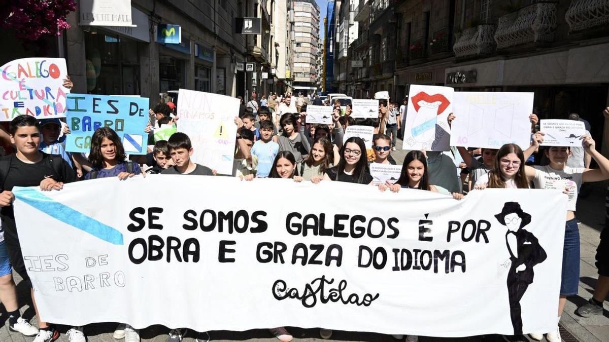A pancarta principal do Correlingua usou unha coñecida frase de Castelao.