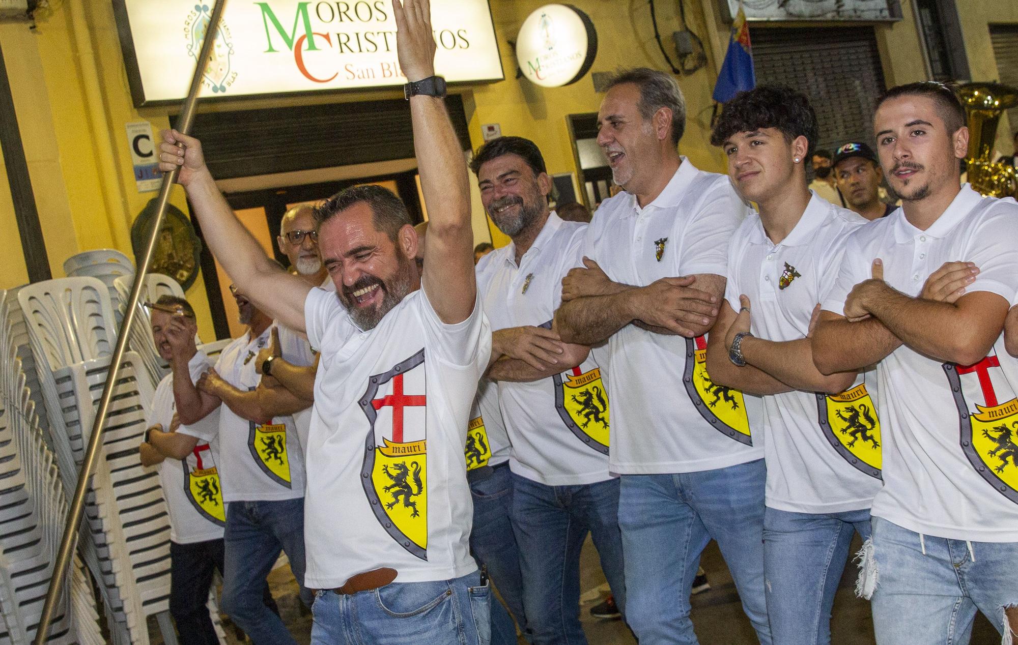 San Blas al ritmo de las escobas