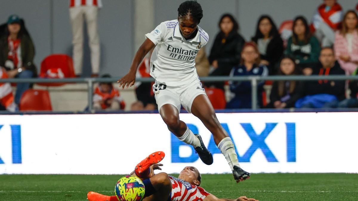 Linda Caicedo, durante el derbi contra el Atlético