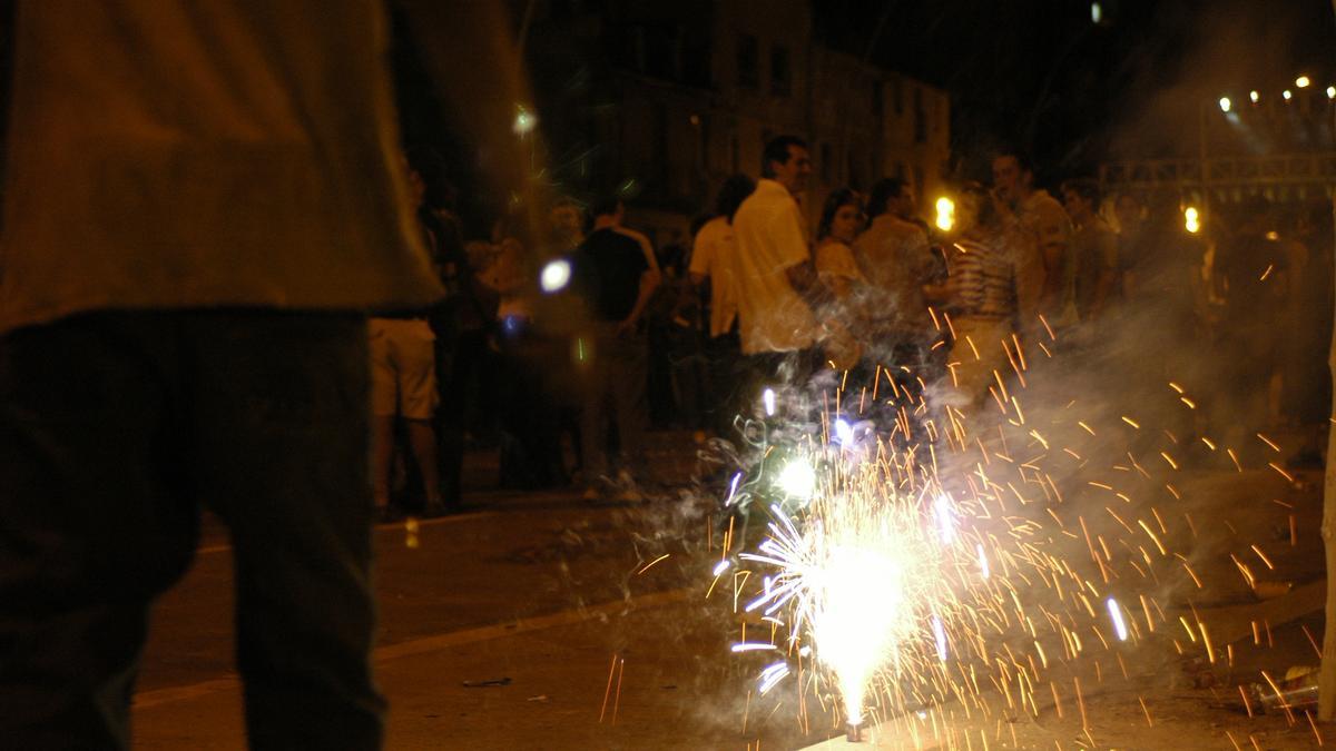 Imatge d'arxiu d'una revetlla de Sant Joan.