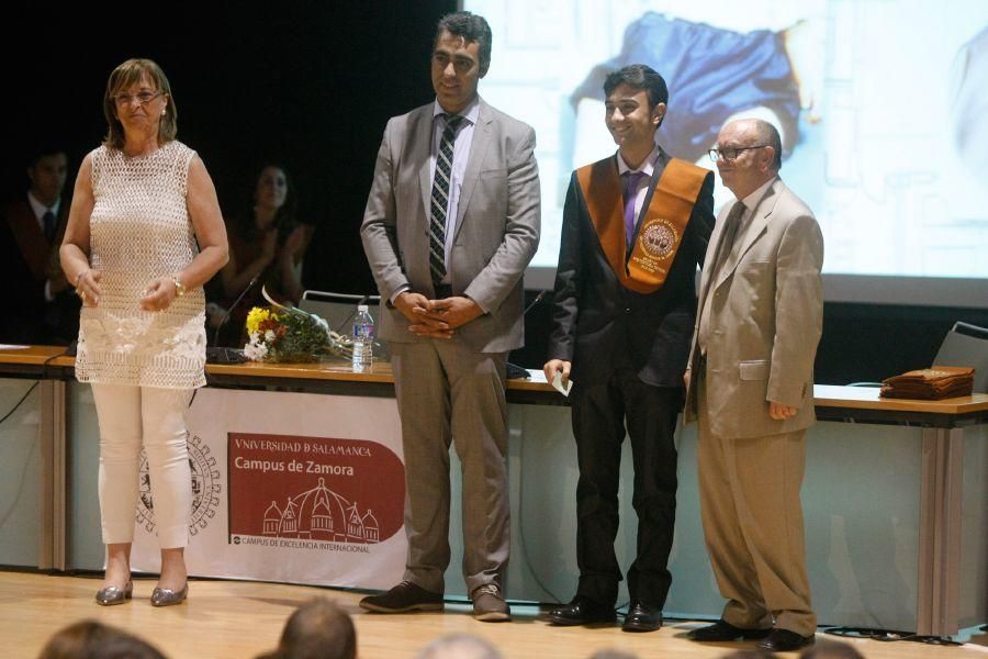 Graduaciones en el Campus