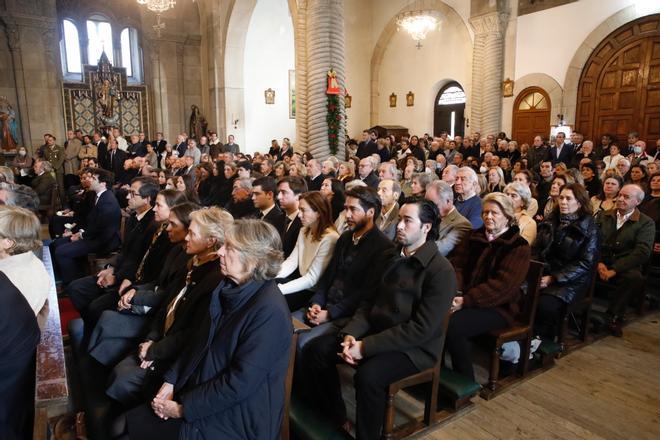 En imágenes: sentido último adiós a Romualdo Alvargonzález en Gijón