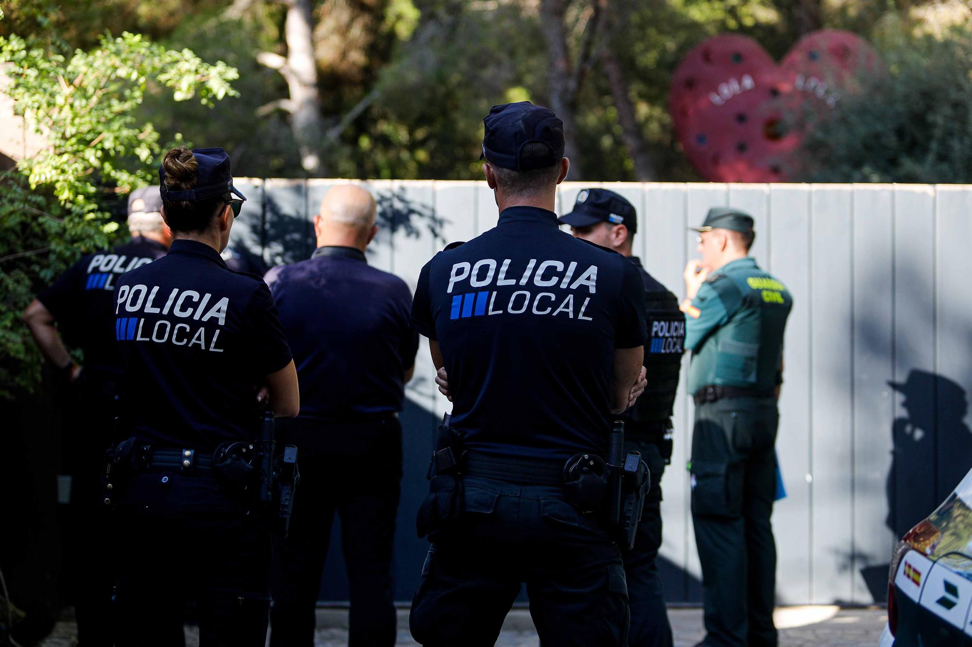 Así ha sido la entrada en Casa Lola para iniciar el derribo