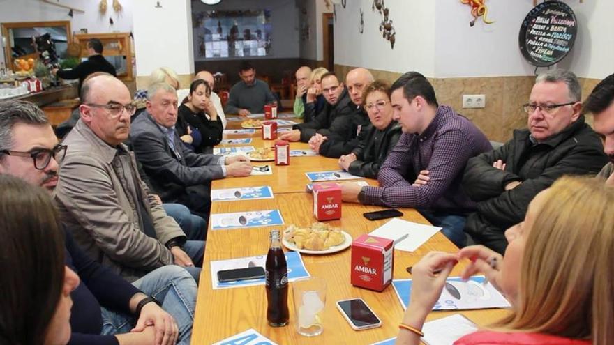 El PP de Alboraia se reúne con comerciantes y autónomos