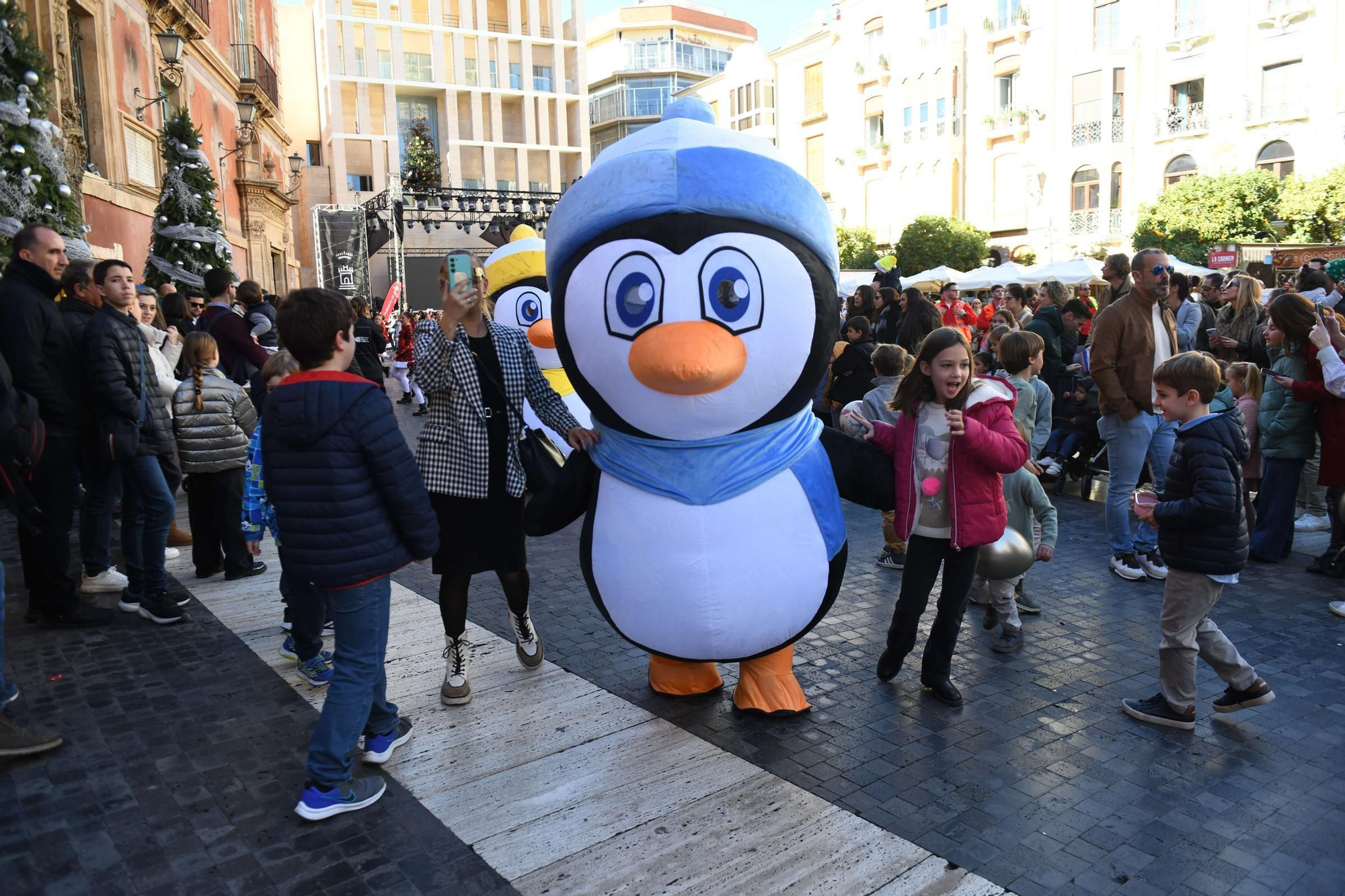Las mejores imágenes del desfile de Papá Noel en Murcia
