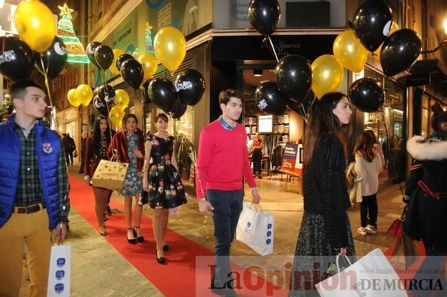 Los comercios conquistan la calle con la Shopping