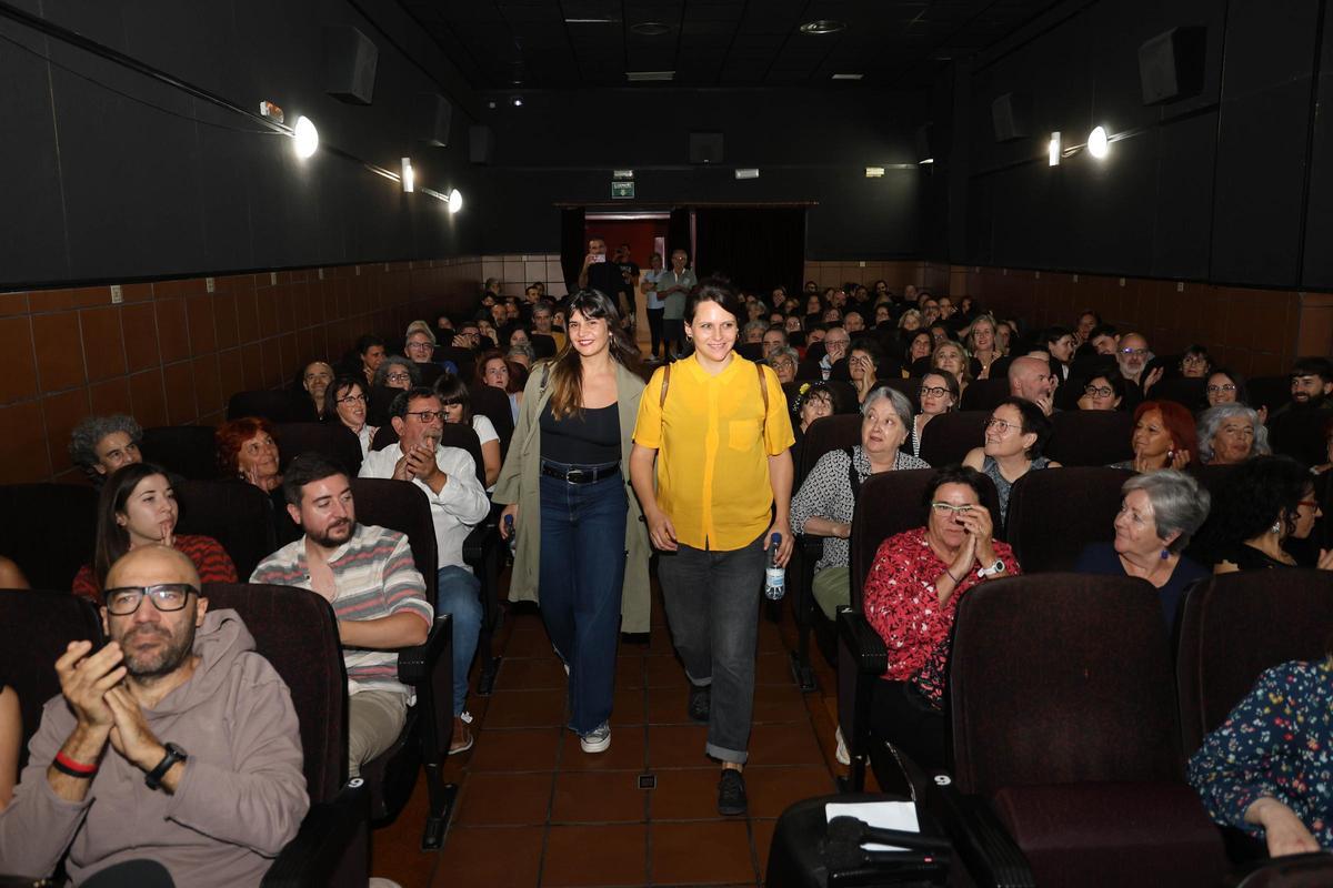 Jaione Camborda y Janet Novás presentan "O Corno" en Vigo Jaione Camborda y Janet Novás presentan "O Corno" en Vigo