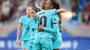 Caroline Graham Hansen y Salma Paralluelo celebranado un gol contra el Eibar