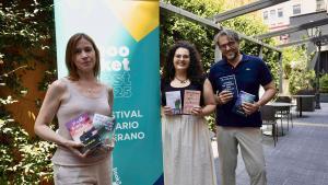 Los autores Inma Rubiales, María Martínez y Máximo Huerta; que participan en el BooketFest