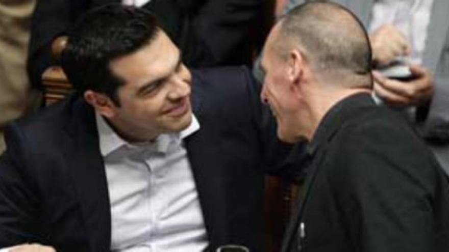 Grecia someterá a referéndum el plan de austeridad de la troika