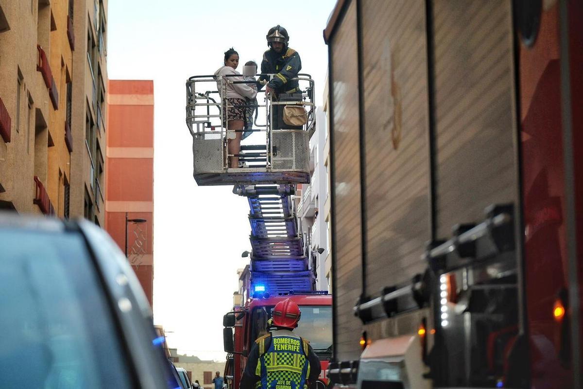 Incendio en una vivienda en La Laguna