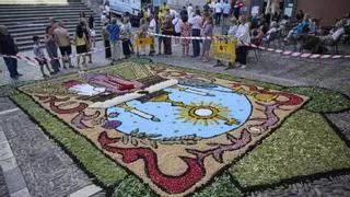 El Corpus omple de flors Girona, Figueres i Blanes