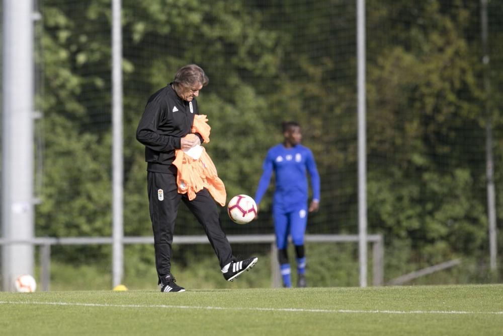 Primer día de Egea en el Oviedo tras su vuelta.