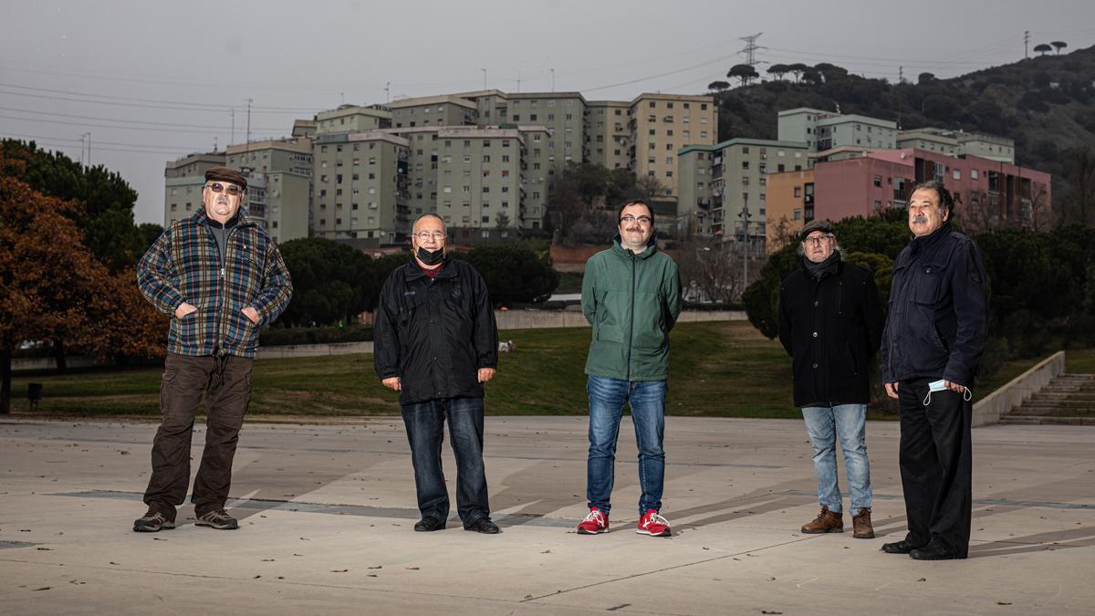 SANTA COLOMA DE GRAMENET 22/12/2021 Barcelona. Històries Metropolitanes 8 Santa Coloma de Gramenet Parlem amb la plataforma en defensa de Can Zam. FOTO de ZOWY VOETEN