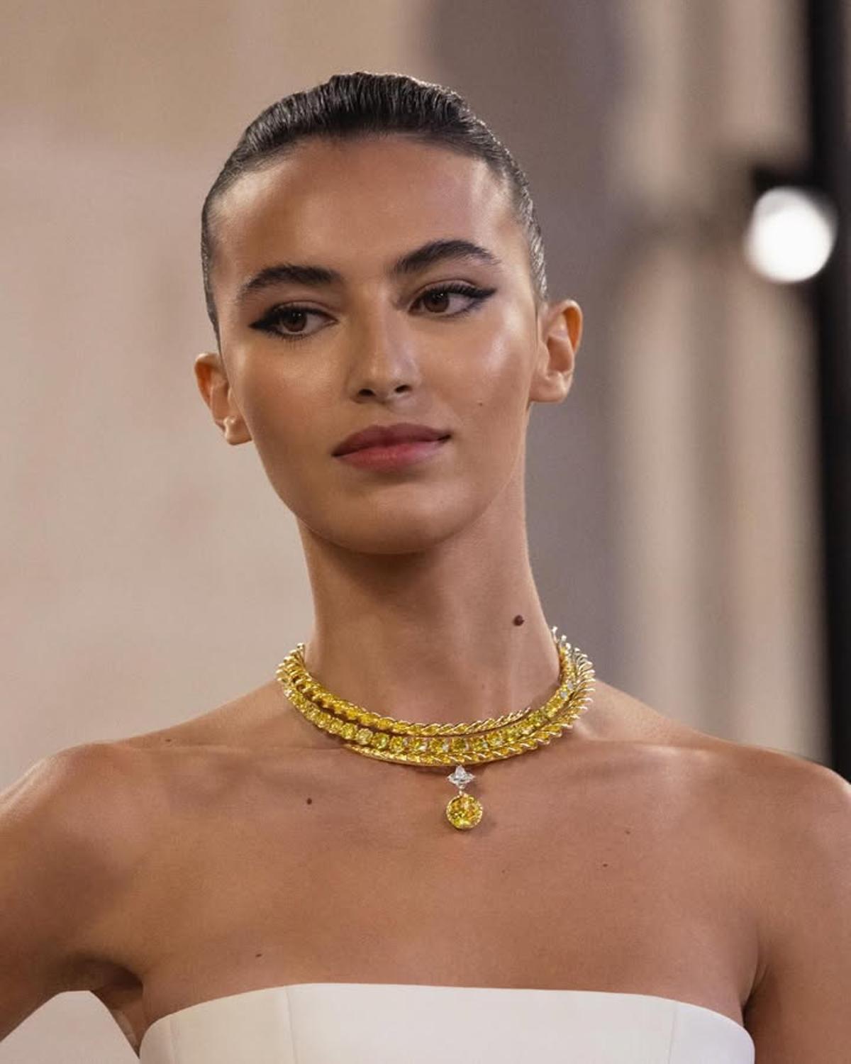 Las imágenes de las 'celebrities' asiáticas y el desfile en Bellver