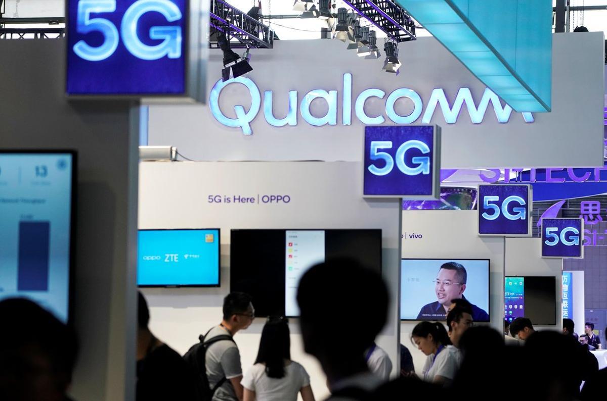 FILE PHOTO: Signs of Qualcomm and 5G are pictured at Mobile World Congress (MWC) in Shanghai, China June 28, 2019. REUTERS/Aly Song/File Photo