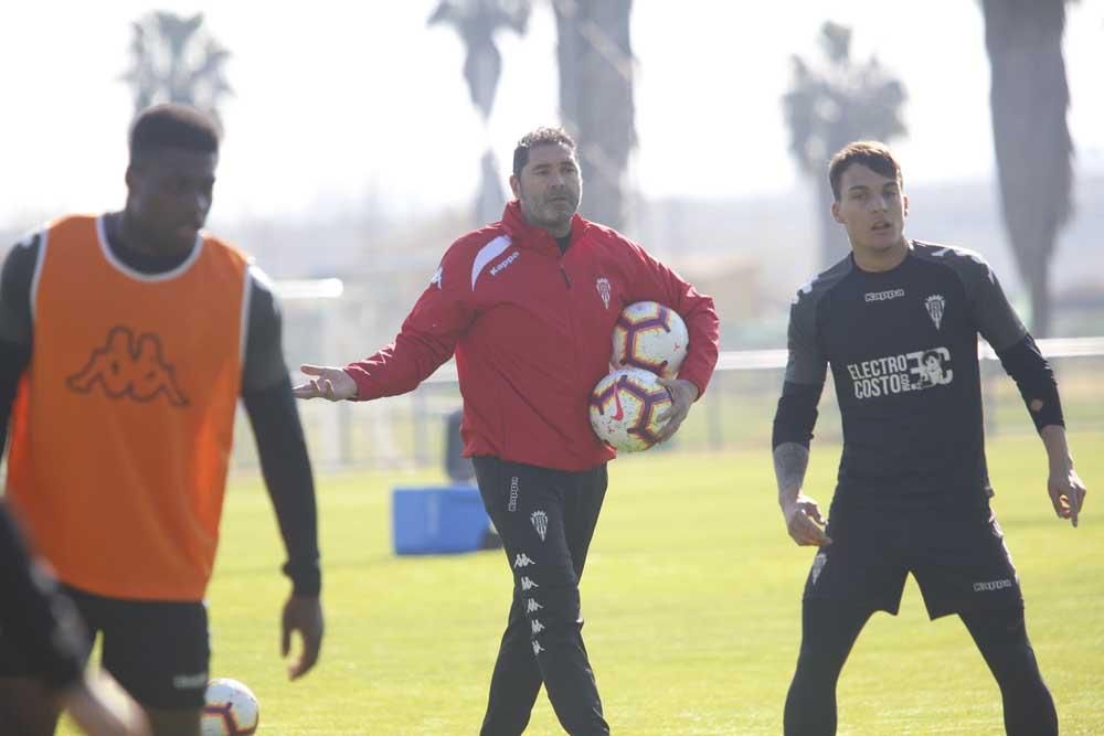 Primer entrenamiento de Rafa Navarro