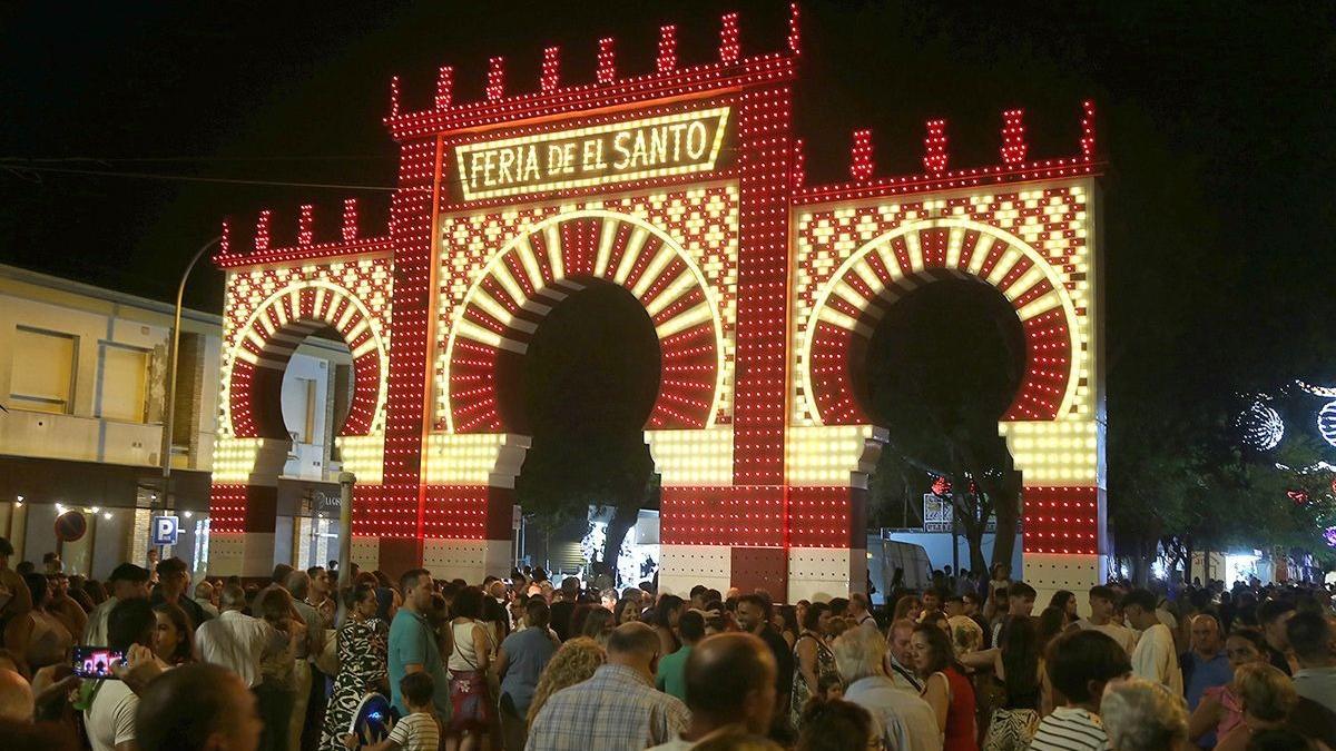 Portada de la Feria de El Santo de Montilla en la pasada edición.