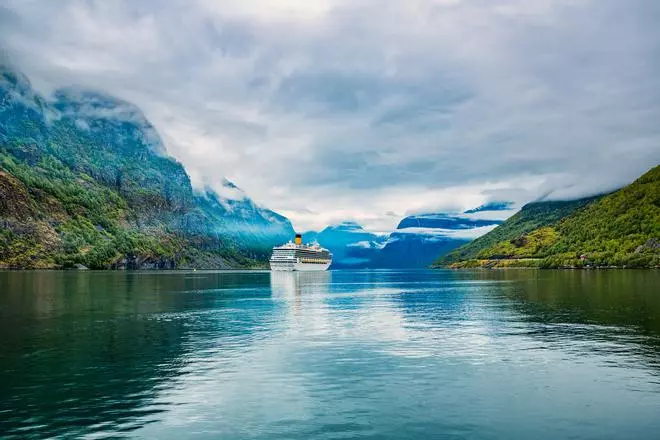 Casi 300 días y más de 150 países: así es el único crucero que da la vuelta al mundo