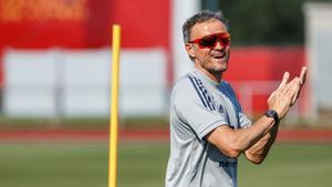 Luis Enrique, en un entrenamiento de la selección española en la ciudad deportiva de Las Rozas.