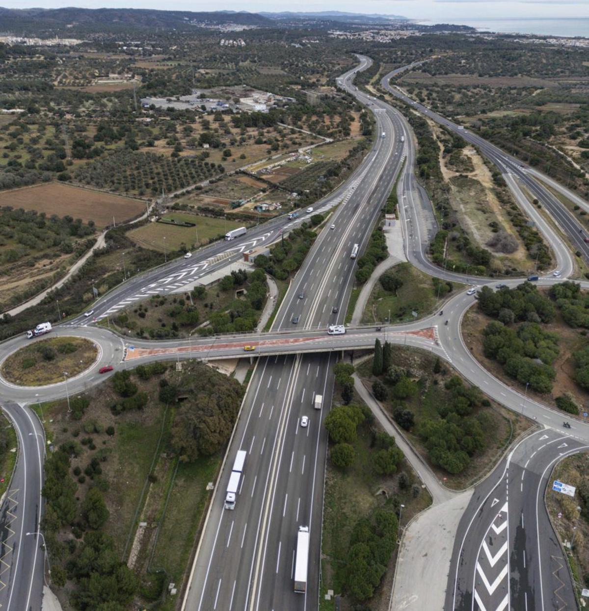 Vista de l’autopista AP-7 a l’altura de Torredembarra. | ZOWY VOETEN