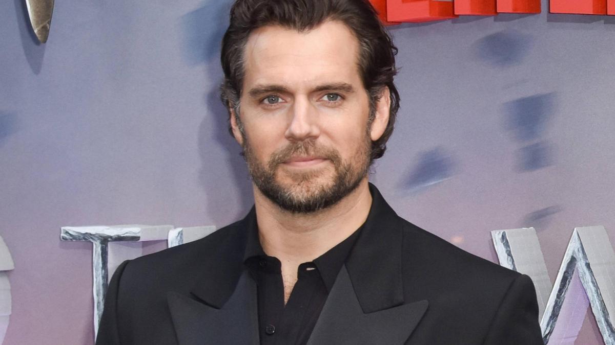 El actor Henry Cavill odia las escenas de sexo por este motivo