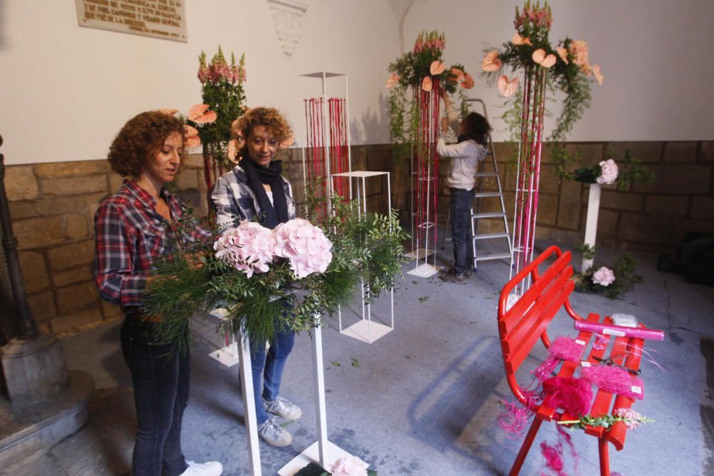 Últims preparatius el dia abans d''inaugurar-se Temps de Flors