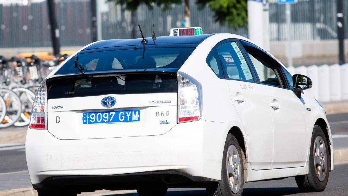 Los exámenes de taxista se celebrarán el próximo 29 de mayo