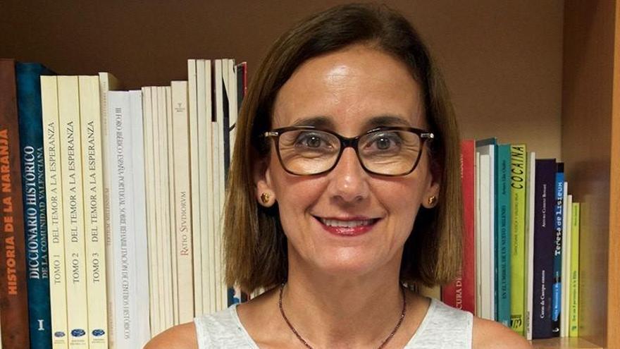 Guadalupe Pérez, doctora en Historia por la UV.